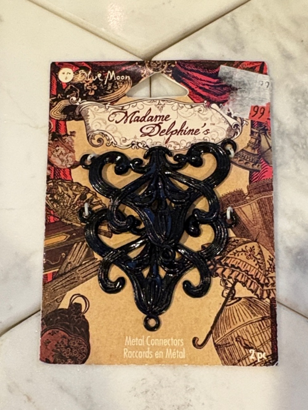 Black Metal Connector Decorative Accent